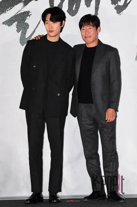 Ryu Jun-yeol, Yoo Hae-jin — Night Owl Press Screening