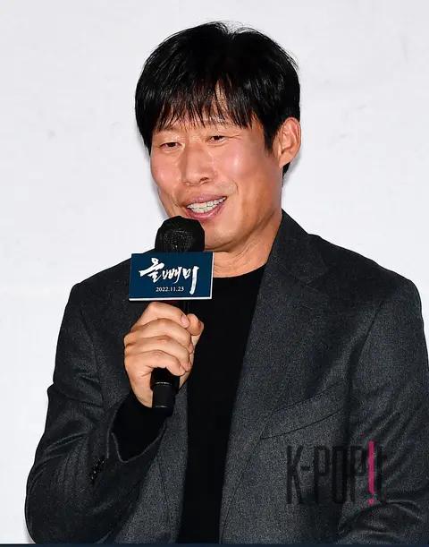 Yoo Hae-jin — Night Owl Press Screening