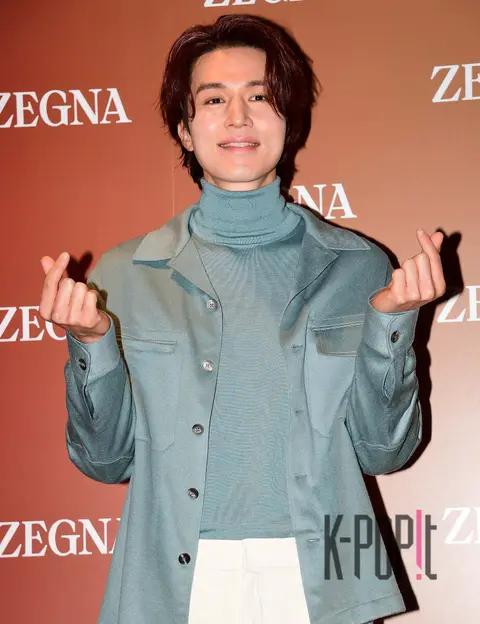 Lee Dong-wook — Launch
