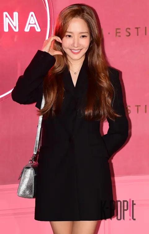 Park Min-young — Launch