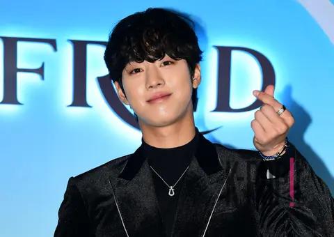 Ahn Hyo-seop — Launch