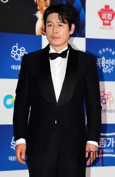 Seol Kyung-gu — Blue Dragon Film Awards