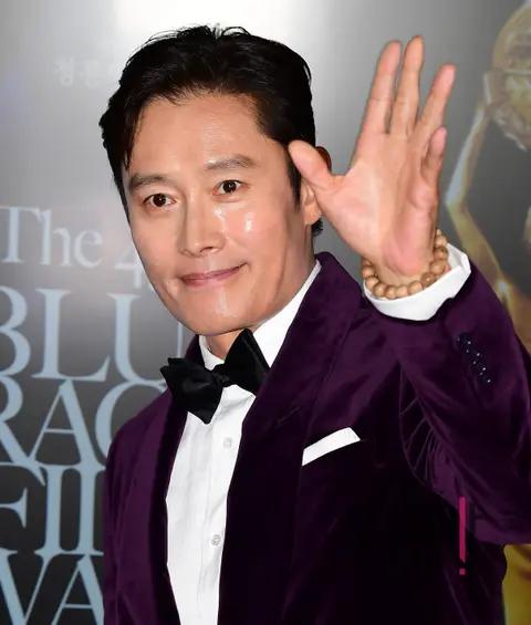 Lee Byung-hun — Blue Dragon Film Awards