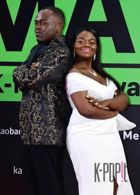 Jonathan, Patricia — Melon Red Carpet