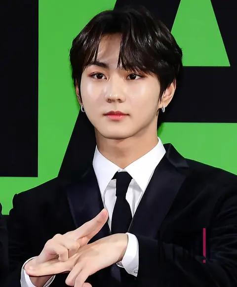 Jungwon (ENHYPEN) — Melon Red Carpet