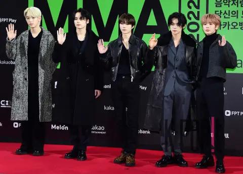 TXT — Melon Red Carpet — 2022-11-26