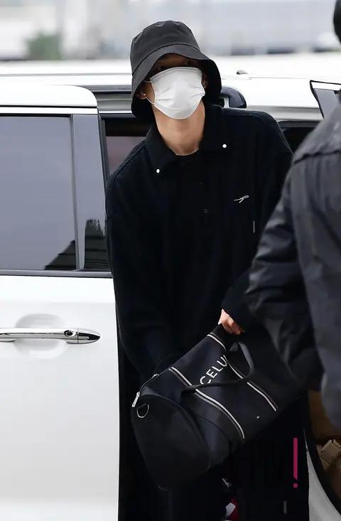 Juho (SF9) — Airport