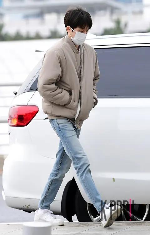 Chanhee (SF9) — Airport