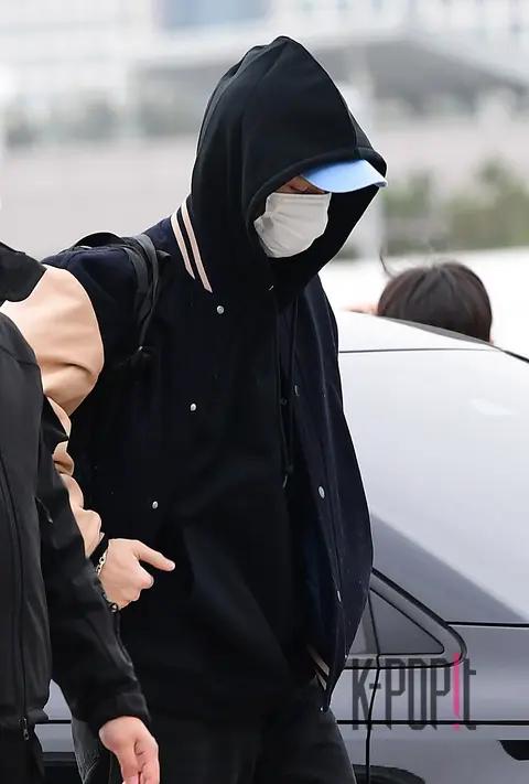 Hwiyoung (SF9) — Airport