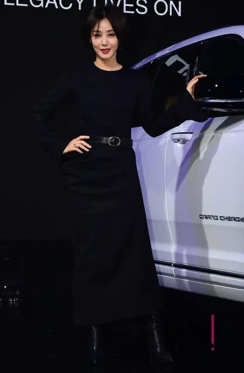 Kim Sung-ryung — Launch
