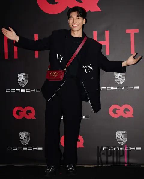 Wi Ha-joon — Launch