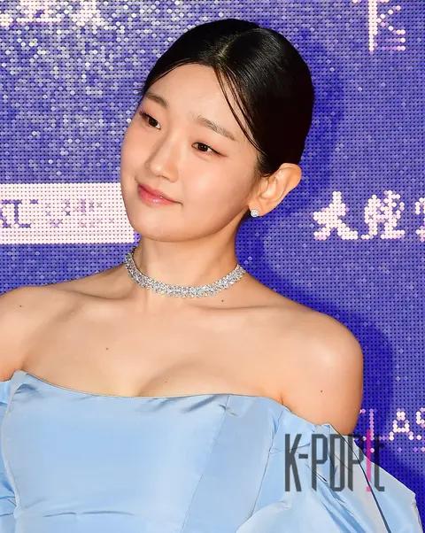 Park So-dam — Grand Bell Awards