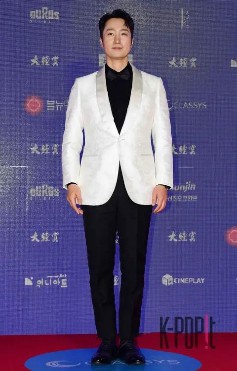 Park Hae-il — Grand Bell Awards