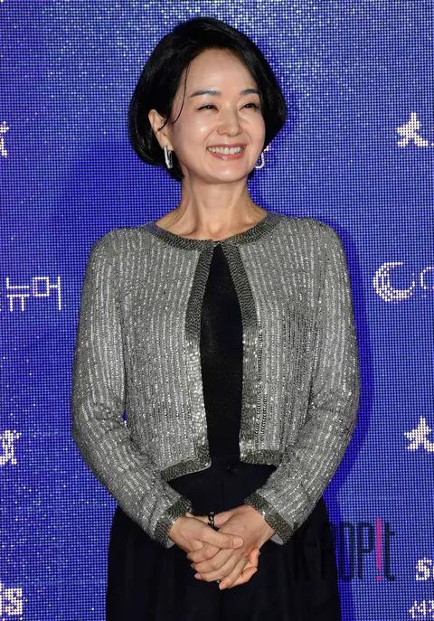 Bae Jong-ok — Grand Bell Awards