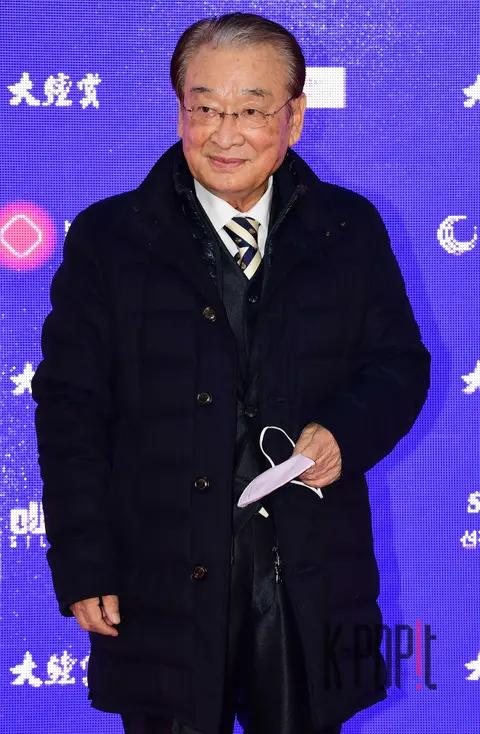 Lee Soon-jae — Grand Bell Awards