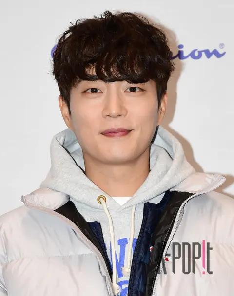 Yoon Doo-joon — Launch