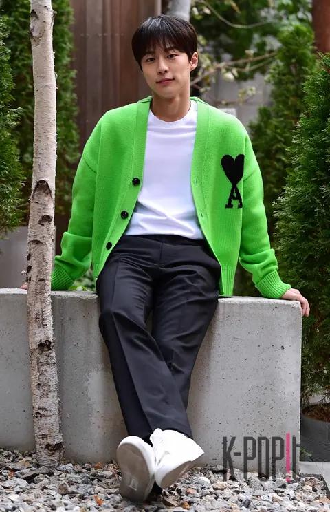 Bae In-hyuk — Interview