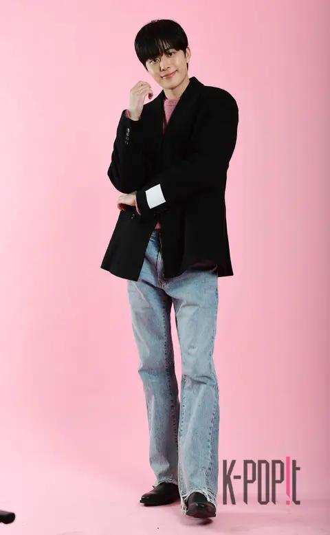 Yoo Seon-ho — Interview