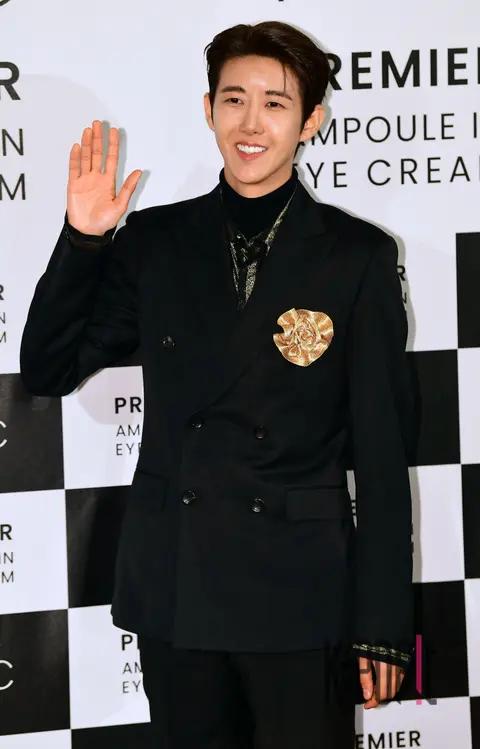 Hwang Gwang-hee — Launch
