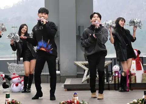 Ji Ha-young, Kim Tae-hyung — Craffin Showcase