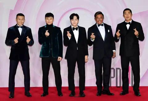 Jung Chan-sung, Choi Du-ho, Lee Yong-jin, Choo Sung-hoon, Kim Dong-hyun — SBS Entertainment Awards