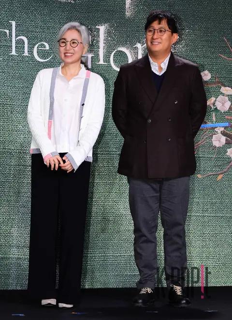 Screenwriter Kim Eun-sook, An Gil-ho — The Glory Production Briefing — 2022-12-20
