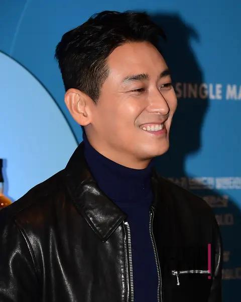 Joo Ji-hoon — Launch