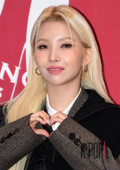 Soyeon ((G)I-DLE) — Launch