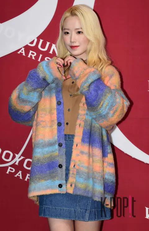 Shuhua ((G)I-DLE) — Launch
