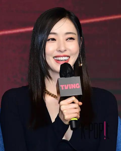 Lee Da-hee — Island Production Briefing