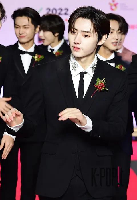 Sunghoon (ENHYPEN) — SBS Gayo Daejeon