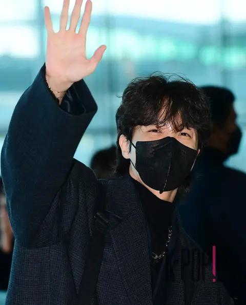 J-Hope (BTS) — Airport