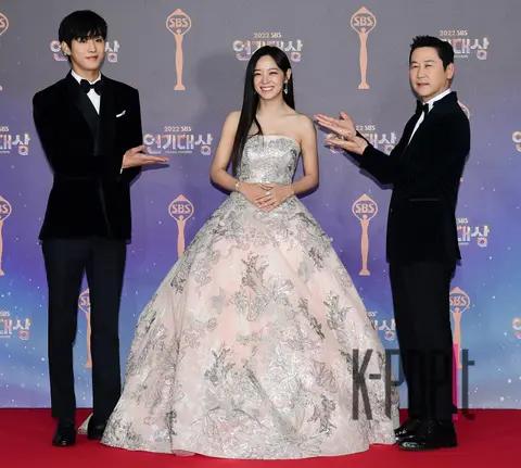 Ahn Hyo-seop, Kim Se-jeong, Shin Dong-yup — SBS Drama Awards