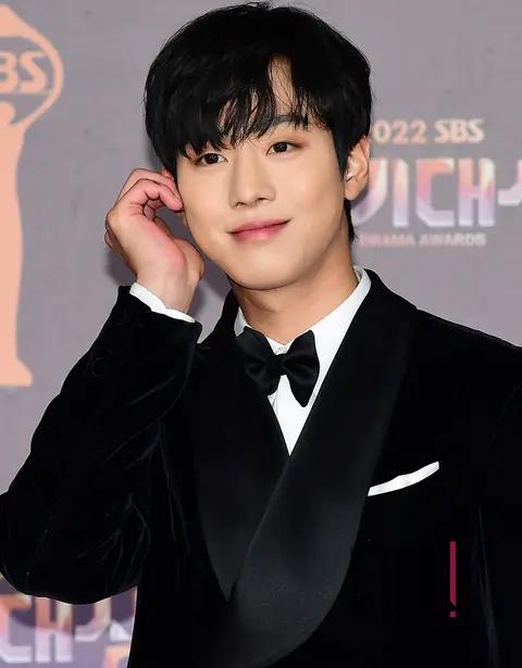 Ahn Hyo-seop — SBS Drama Awards