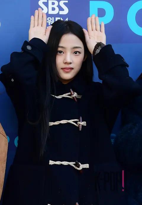 Minji (NewJeans) — Arrival