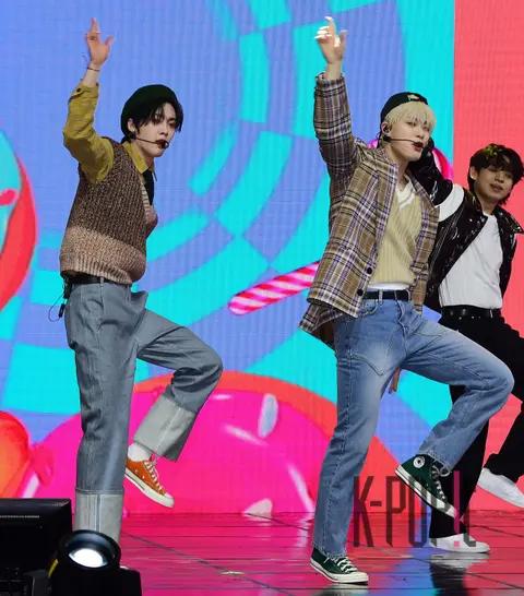 Moonbin, Sanha — Showcase