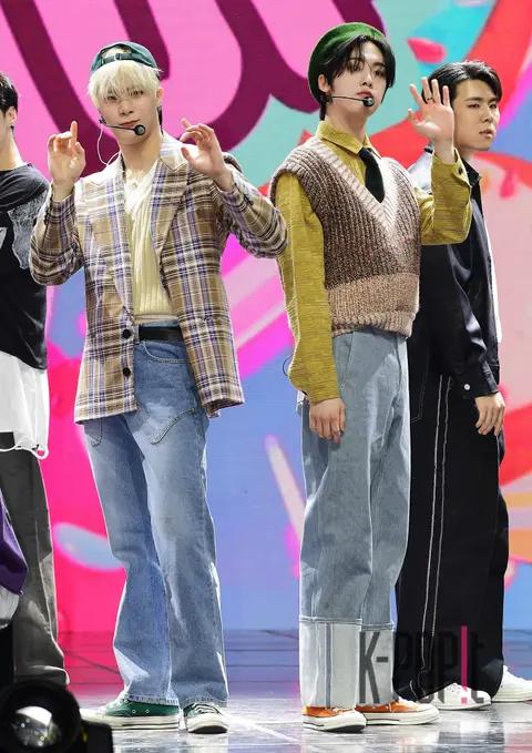 Moonbin, Sanha — Showcase