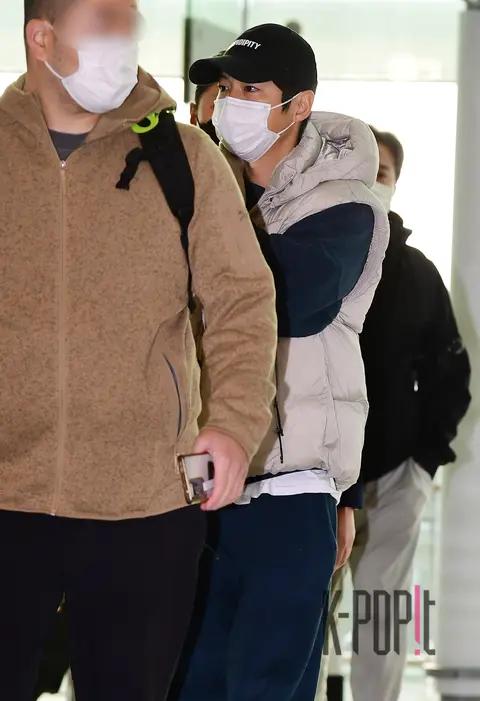 Song Joong-ki — Airport