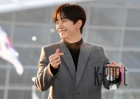 Lee Junho — Airport