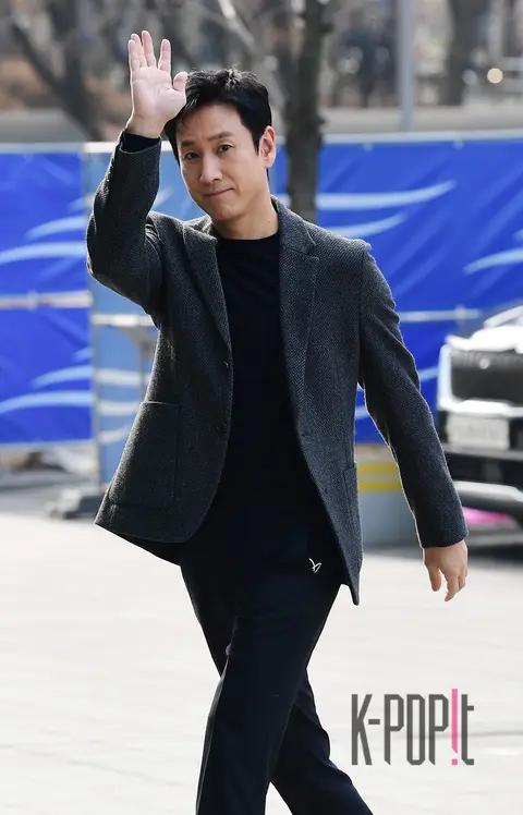 Lee Seon-gyun — Arrival
