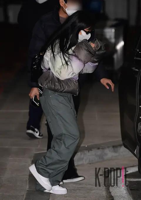 JENNIE (BLACKPINK) — Airport