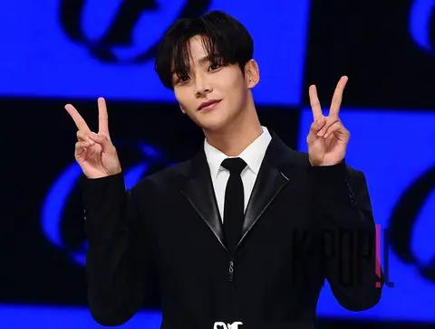 Rowoon (SF9) — Showcase