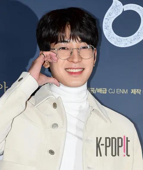 Wonwoo (SEVENTEEN) — Ghost VIP Premiere