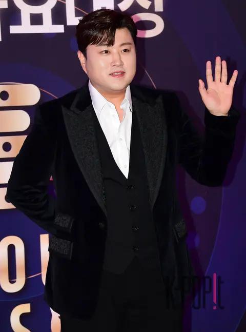 Kim Ho-joong — Seoul Music Awards