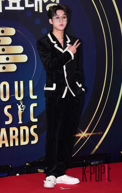 Big Naughty — Seoul Music Awards
