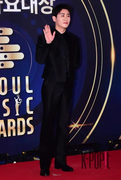 Young Tak — Seoul Music Awards