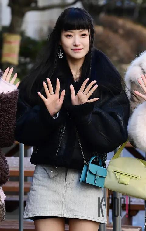 Seoi (H1-KEY) — Music Bank Arrival