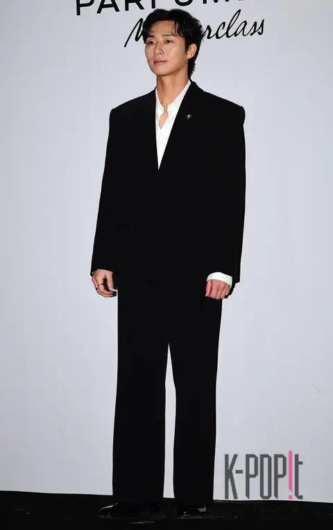Park Seo-joon — Launch
