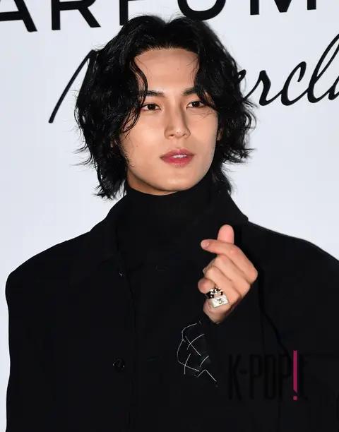 Mingyu (SEVENTEEN) — Launch