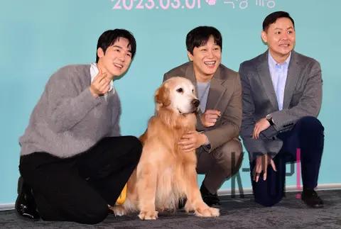 Yoo Yeon-seok, Cha Tae-hyun, Director Kim Ju-hwan — Mengmungi Production Briefing